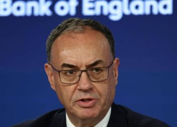 Bank of England Chief Warns AI Poses Risks to Financial Markets ‎